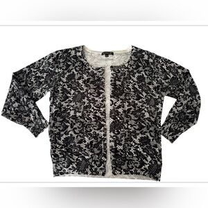 Chic Black and White Cardigan Sweater Size:L